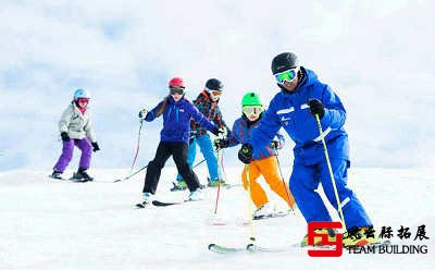 北京怀北滑雪场滑雪团建拓展活动