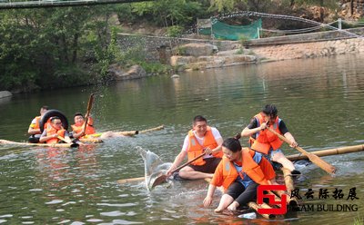 万佛湖拓展活动新闻稿