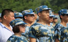 北京拓展培训公司的员工要学会为